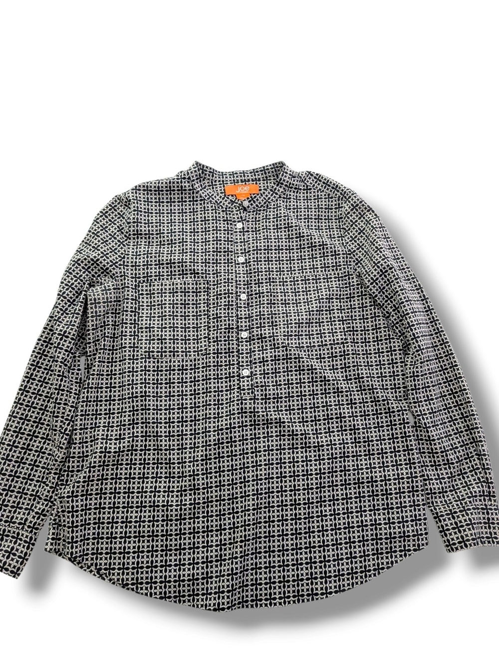 Joe Fresh Black & White Geometric Button-Up Blouse
